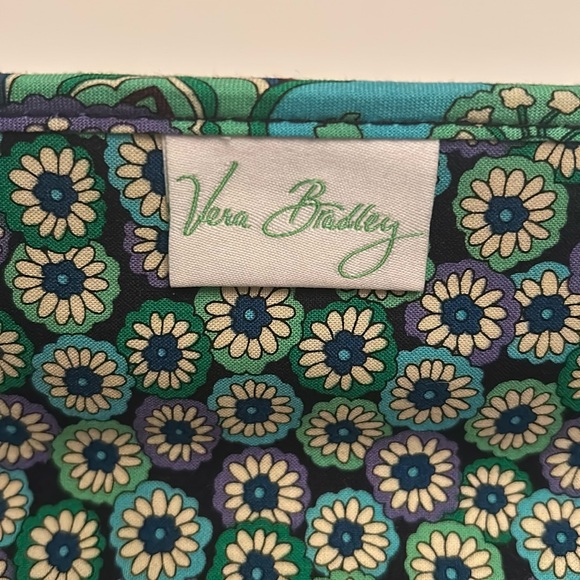 Vera Bradley wallet wristlet crossbody.  NEW - Picture 4 of 5